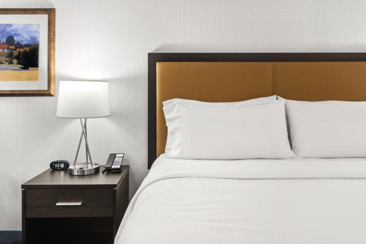 Holiday Inn Express Wenatchee By Ihg Buitenkant foto