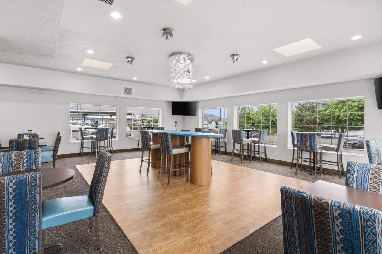 Holiday Inn Express Wenatchee By Ihg Buitenkant foto