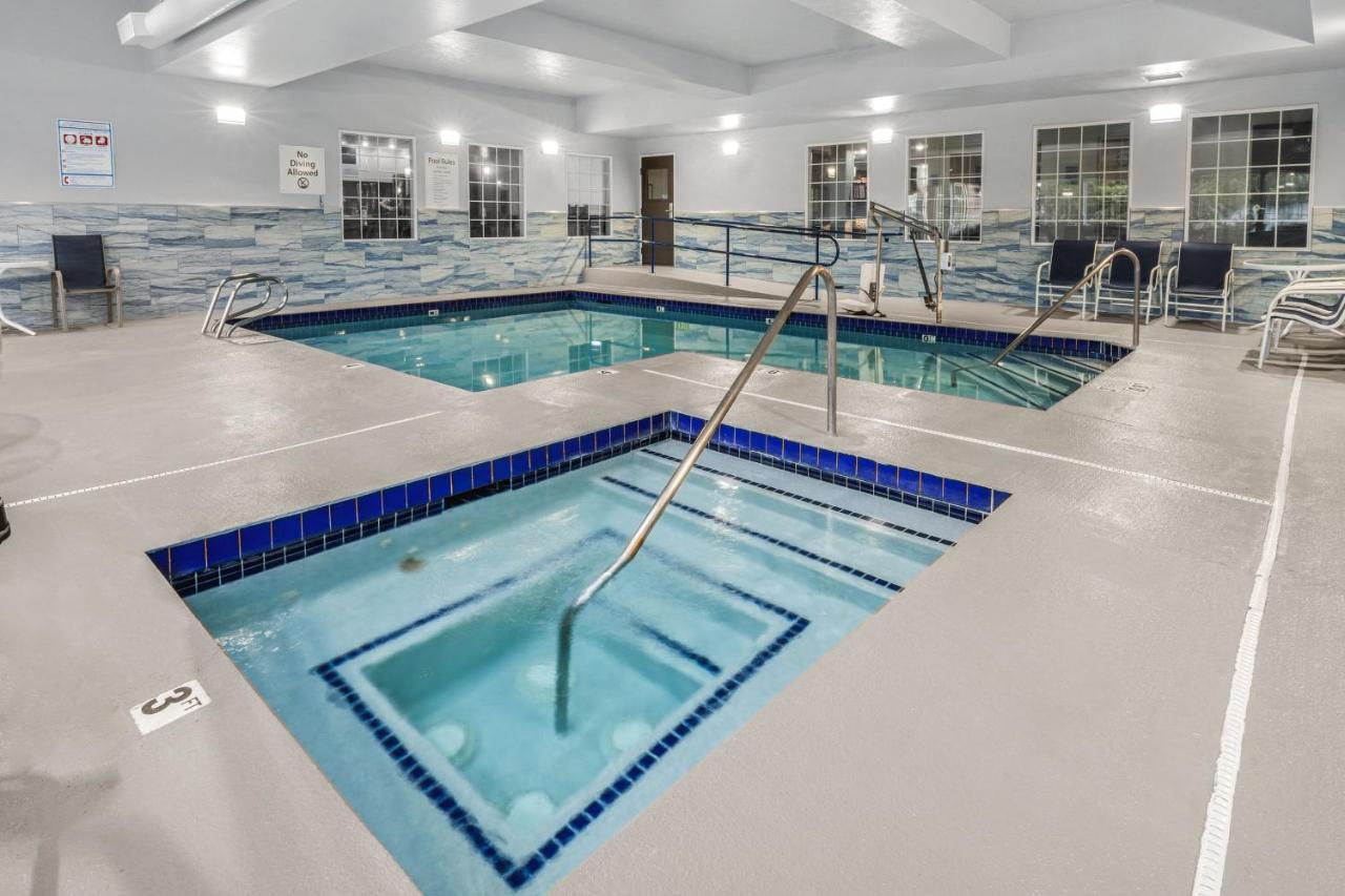 Holiday Inn Express Wenatchee By Ihg Buitenkant foto