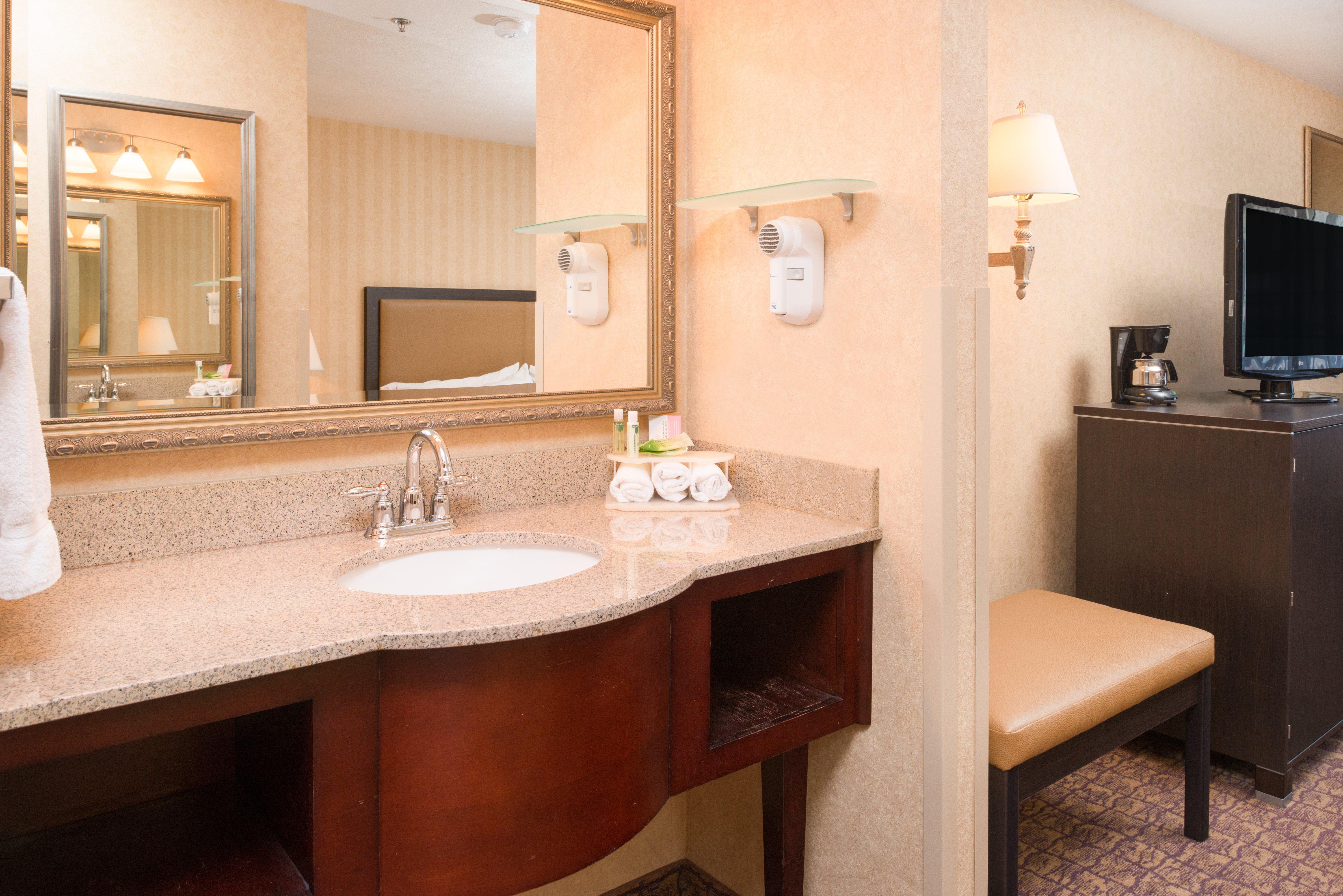 Holiday Inn Express Wenatchee By Ihg Buitenkant foto
