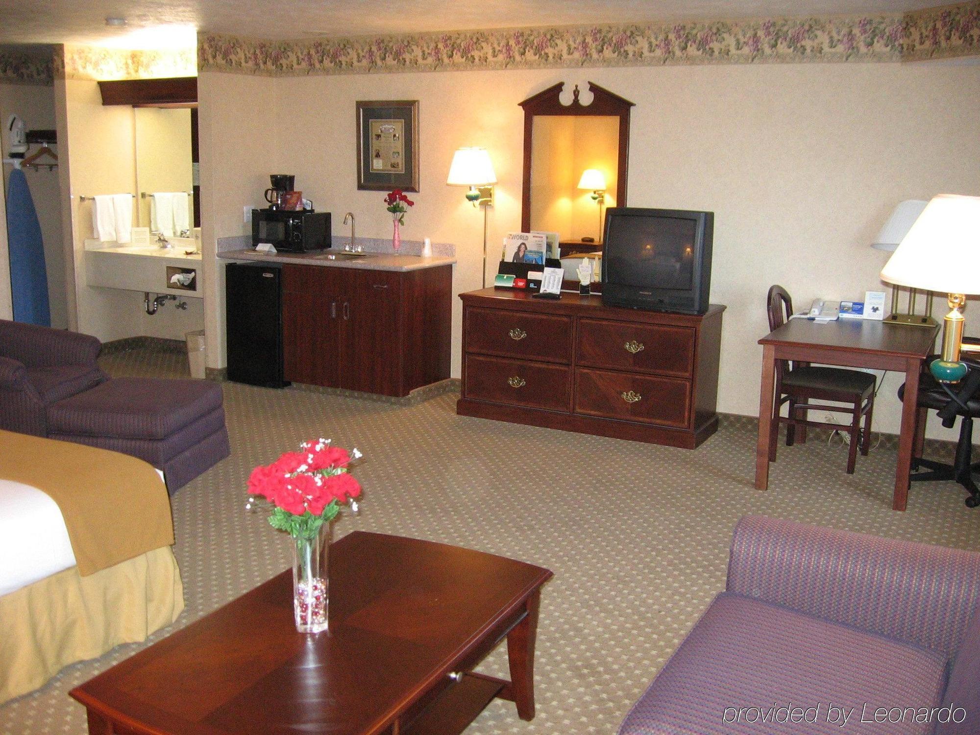 Holiday Inn Express Wenatchee By Ihg Kamer foto